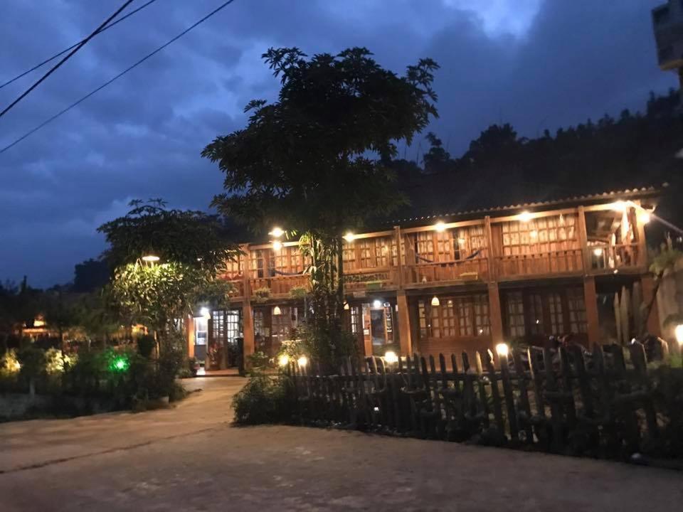 Anh Duc Homestay Sa Pa Exterior foto